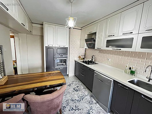 SERHAT MAHALLESİ AK84 SİTESİN'DE 3+1 YAPILI SATILIK DAİRE